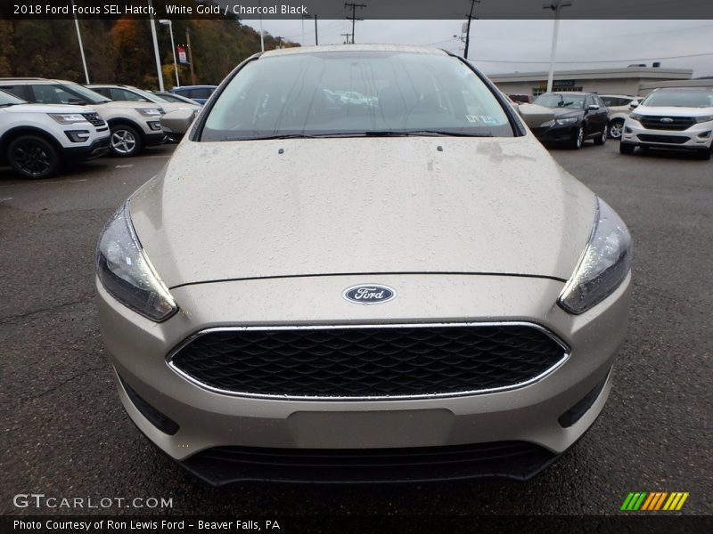 White Gold / Charcoal Black 2018 Ford Focus SEL Hatch