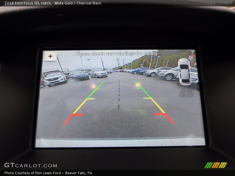 White Gold / Charcoal Black 2018 Ford Focus SEL Hatch