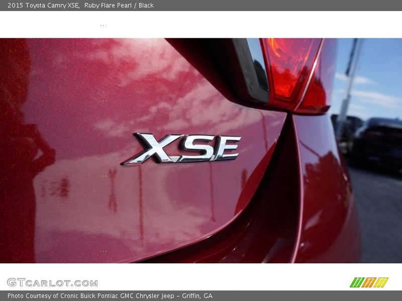 Ruby Flare Pearl / Black 2015 Toyota Camry XSE