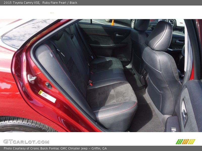 Ruby Flare Pearl / Black 2015 Toyota Camry XSE