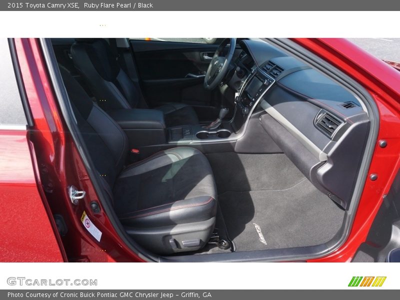 Ruby Flare Pearl / Black 2015 Toyota Camry XSE