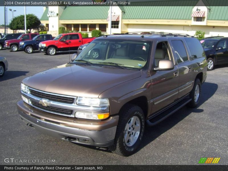 Sandalwood Metallic / Tan/Neutral 2004 Chevrolet Suburban 1500 LT 4x4