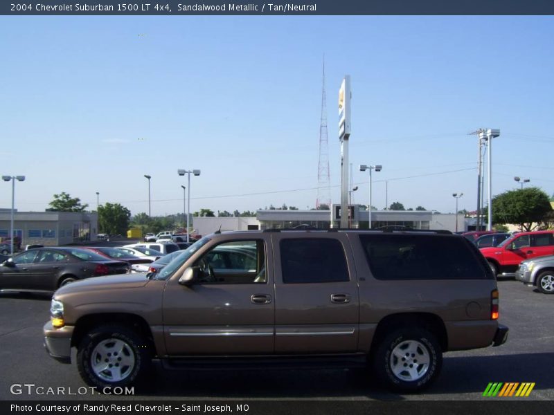 Sandalwood Metallic / Tan/Neutral 2004 Chevrolet Suburban 1500 LT 4x4
