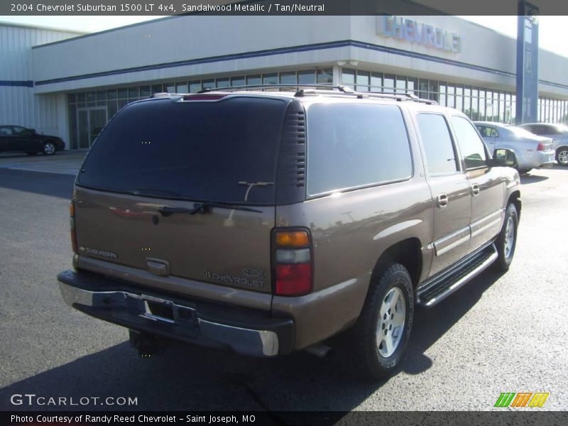 Sandalwood Metallic / Tan/Neutral 2004 Chevrolet Suburban 1500 LT 4x4
