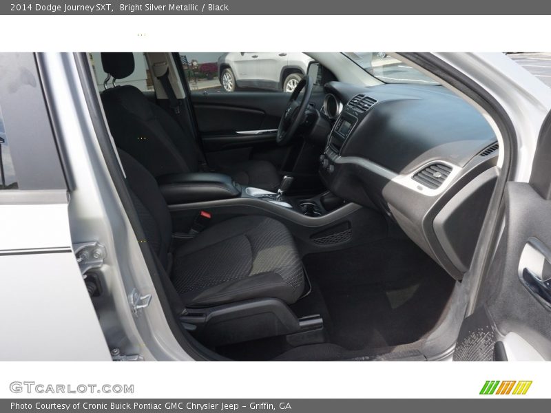 Bright Silver Metallic / Black 2014 Dodge Journey SXT