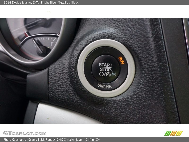 Bright Silver Metallic / Black 2014 Dodge Journey SXT