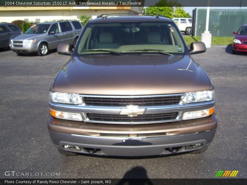 Sandalwood Metallic / Tan/Neutral 2004 Chevrolet Suburban 1500 LT 4x4