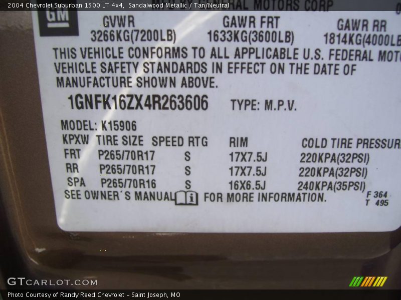 Sandalwood Metallic / Tan/Neutral 2004 Chevrolet Suburban 1500 LT 4x4