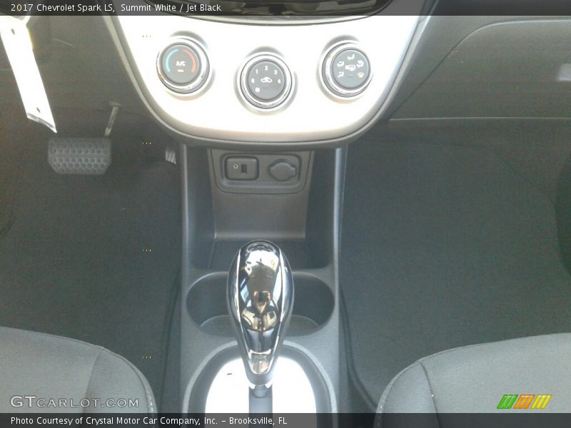 Summit White / Jet Black 2017 Chevrolet Spark LS