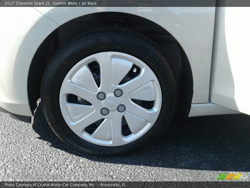 Summit White / Jet Black 2017 Chevrolet Spark LS