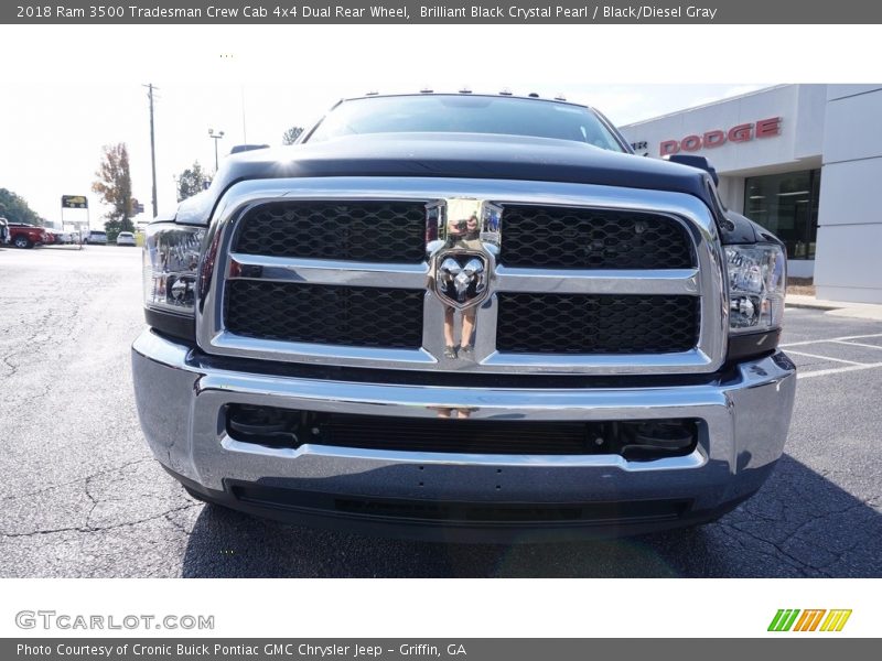 Brilliant Black Crystal Pearl / Black/Diesel Gray 2018 Ram 3500 Tradesman Crew Cab 4x4 Dual Rear Wheel