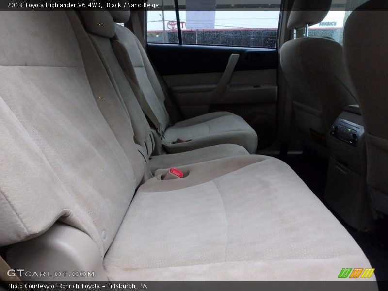 Black / Sand Beige 2013 Toyota Highlander V6 4WD