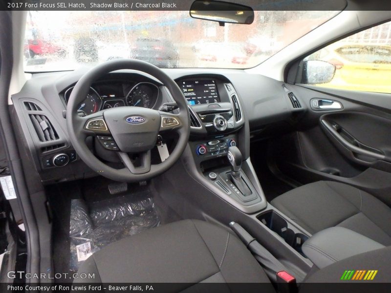 Shadow Black / Charcoal Black 2017 Ford Focus SEL Hatch