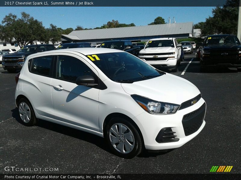 Front 3/4 View of 2017 Spark LS