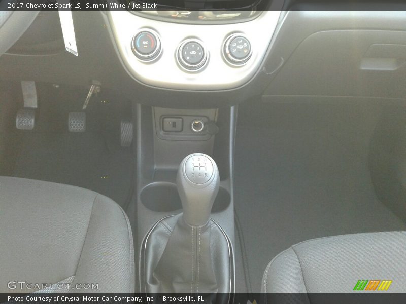 Summit White / Jet Black 2017 Chevrolet Spark LS