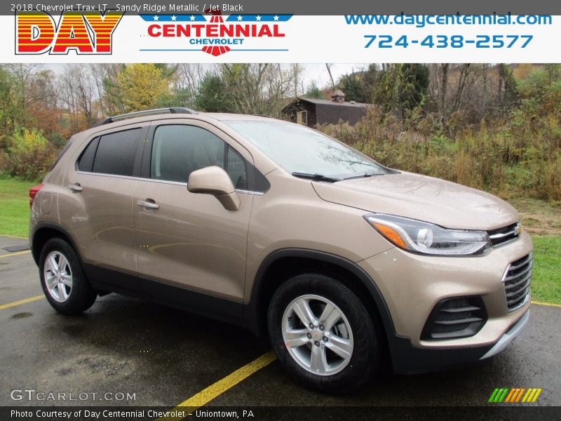 Sandy Ridge Metallic / Jet Black 2018 Chevrolet Trax LT