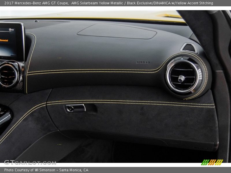 Dashboard of 2017 AMG GT Coupe