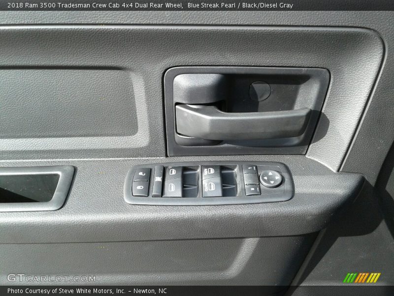 Door Panel of 2018 3500 Tradesman Crew Cab 4x4 Dual Rear Wheel
