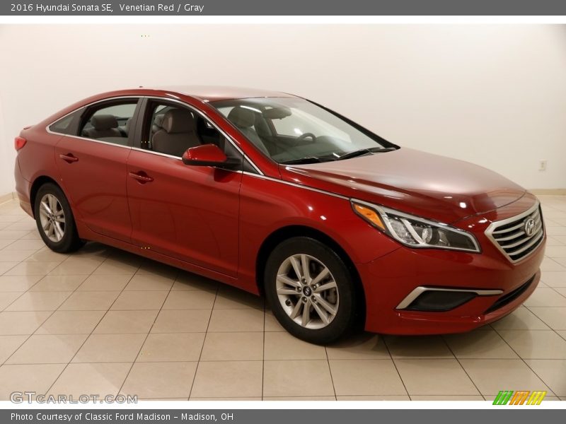 Venetian Red / Gray 2016 Hyundai Sonata SE