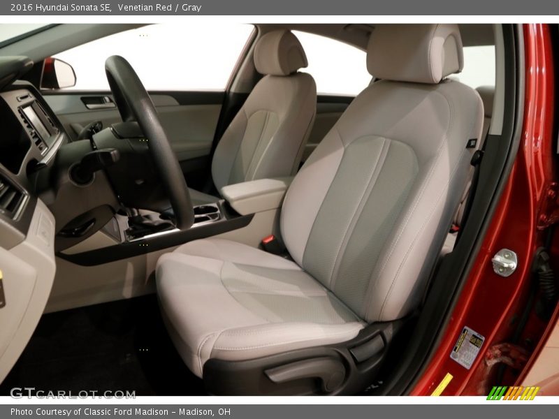 Venetian Red / Gray 2016 Hyundai Sonata SE