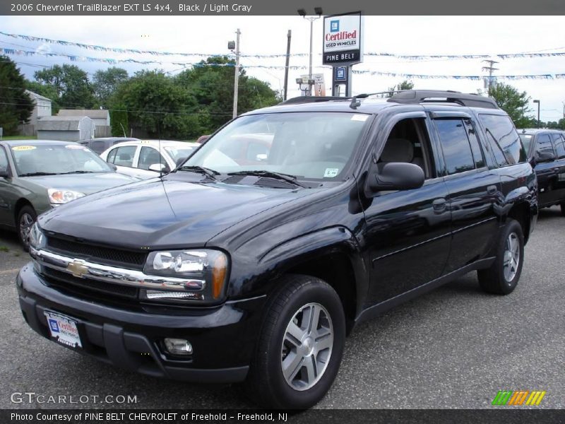 Black / Light Gray 2006 Chevrolet TrailBlazer EXT LS 4x4