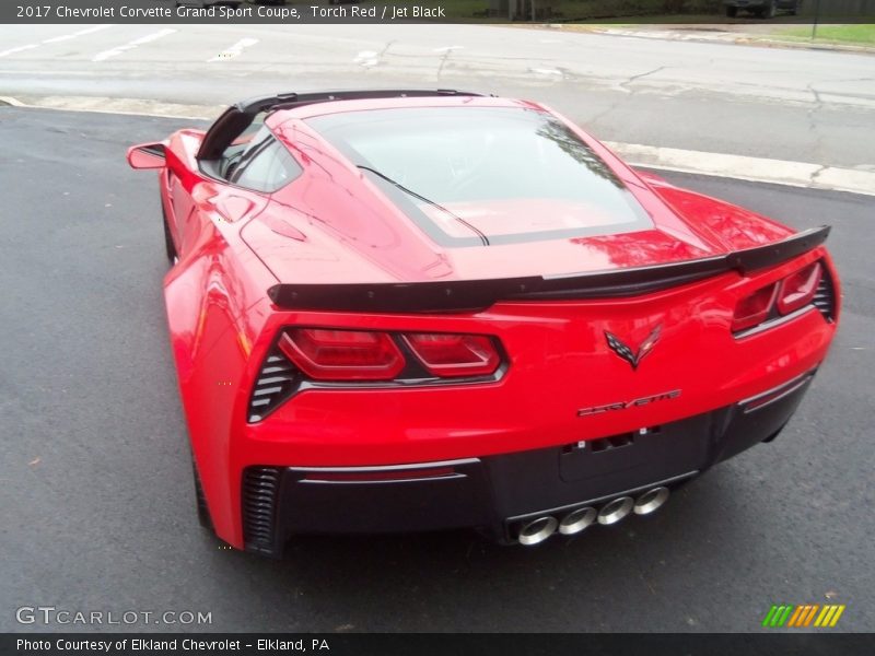 Torch Red / Jet Black 2017 Chevrolet Corvette Grand Sport Coupe