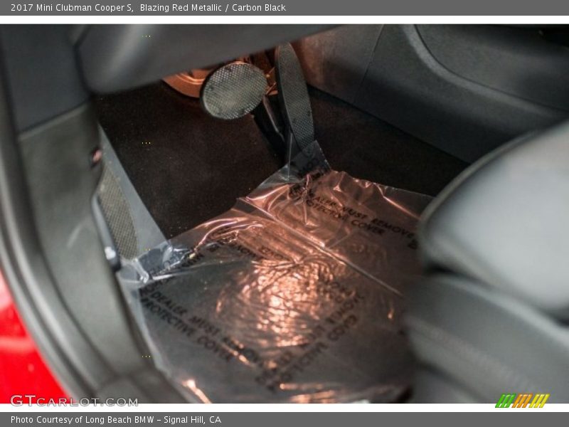 Blazing Red Metallic / Carbon Black 2017 Mini Clubman Cooper S