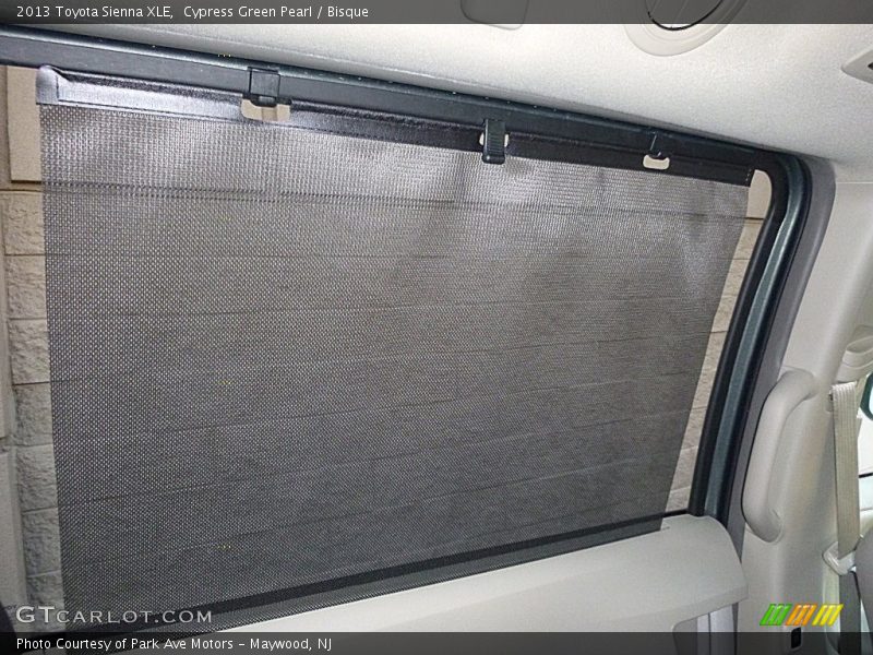 Cypress Green Pearl / Bisque 2013 Toyota Sienna XLE