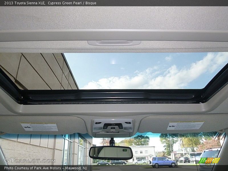 Cypress Green Pearl / Bisque 2013 Toyota Sienna XLE