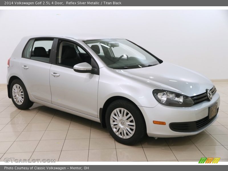 Reflex Silver Metallic / Titan Black 2014 Volkswagen Golf 2.5L 4 Door