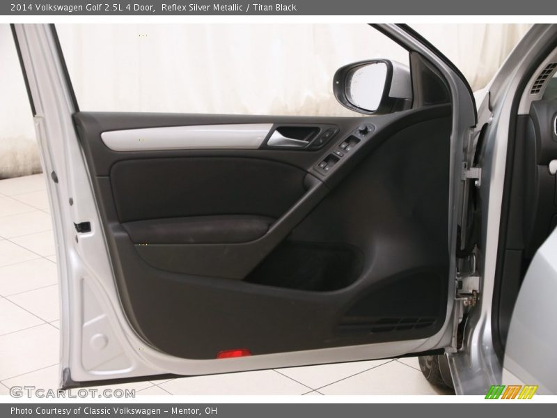 Reflex Silver Metallic / Titan Black 2014 Volkswagen Golf 2.5L 4 Door