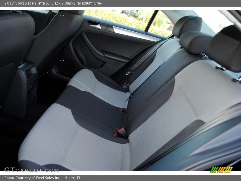 Black / Black/Palladium Gray 2017 Volkswagen Jetta S