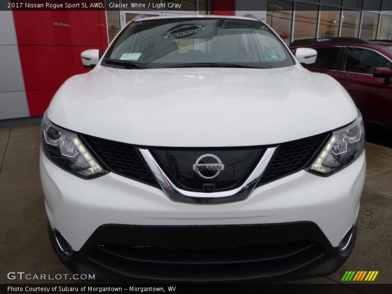 Glacier White / Light Gray 2017 Nissan Rogue Sport SL AWD