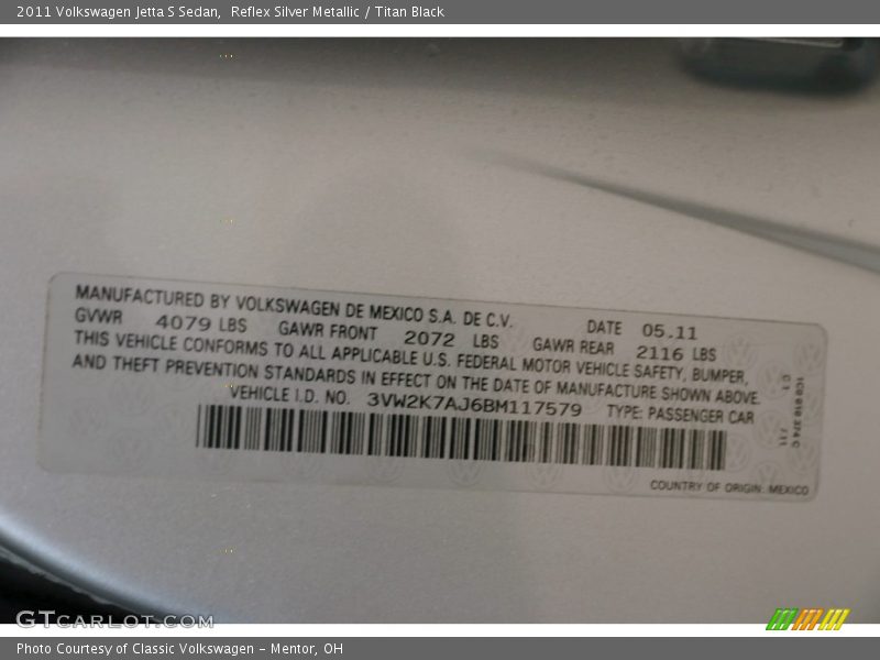 Reflex Silver Metallic / Titan Black 2011 Volkswagen Jetta S Sedan