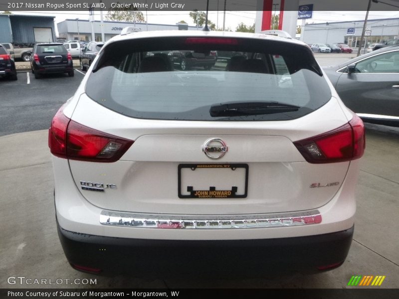 Glacier White / Light Gray 2017 Nissan Rogue Sport SL AWD