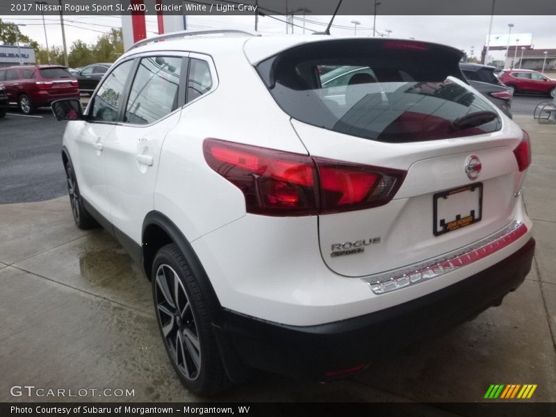 Glacier White / Light Gray 2017 Nissan Rogue Sport SL AWD