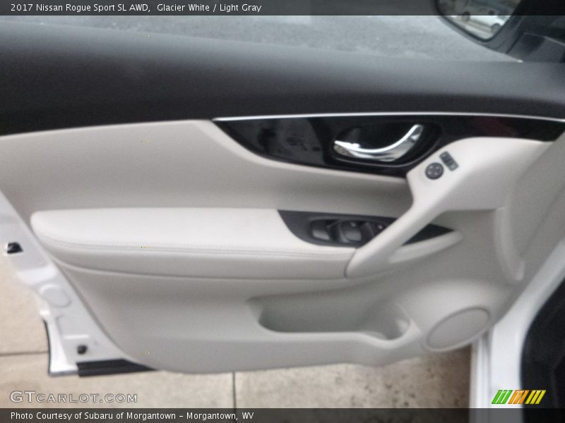 Glacier White / Light Gray 2017 Nissan Rogue Sport SL AWD