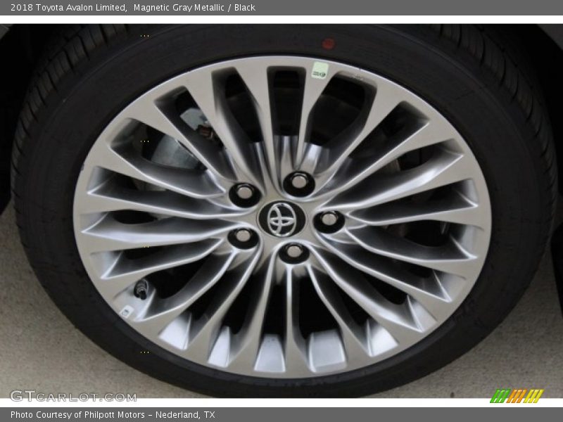 Magnetic Gray Metallic / Black 2018 Toyota Avalon Limited