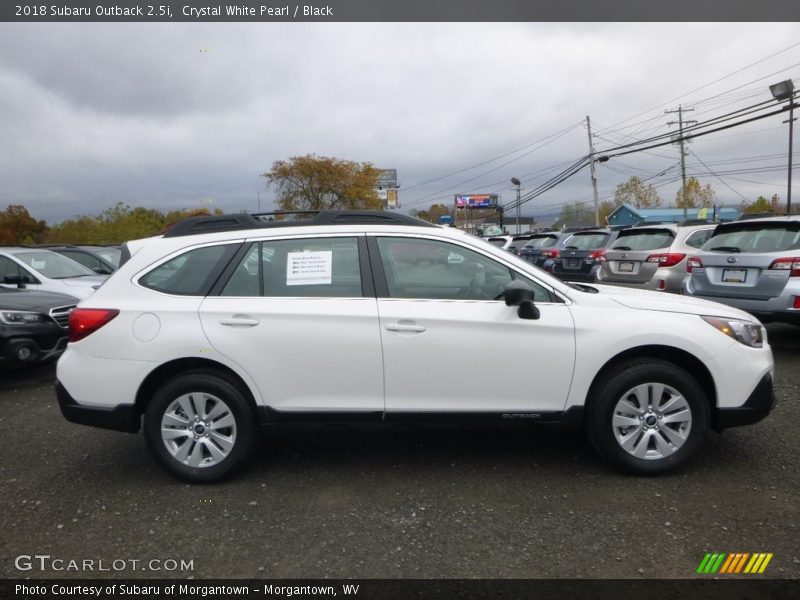 Crystal White Pearl / Black 2018 Subaru Outback 2.5i