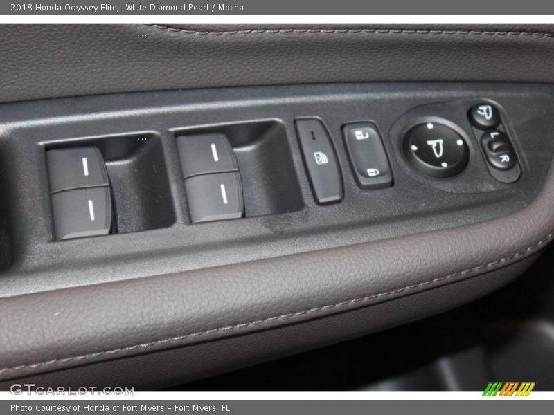 White Diamond Pearl / Mocha 2018 Honda Odyssey Elite
