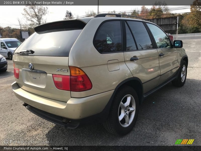 Pearl Beige Metallic / Beige 2001 BMW X5 3.0i