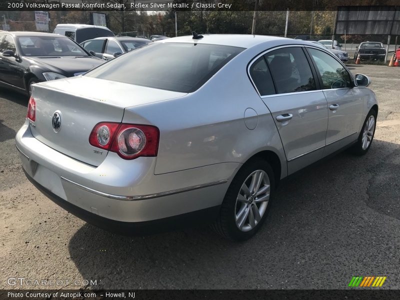 Reflex Silver Metallic / Classic Grey 2009 Volkswagen Passat Komfort Sedan