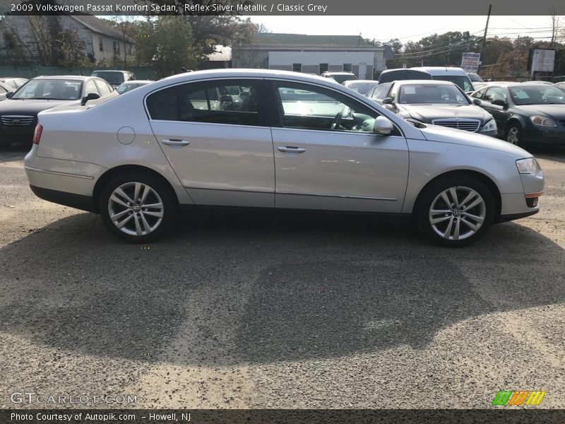 Reflex Silver Metallic / Classic Grey 2009 Volkswagen Passat Komfort Sedan