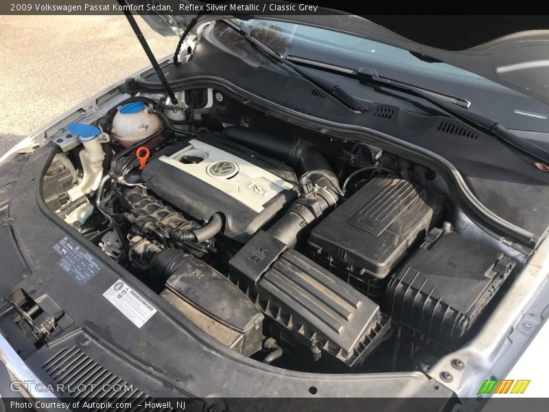 Reflex Silver Metallic / Classic Grey 2009 Volkswagen Passat Komfort Sedan