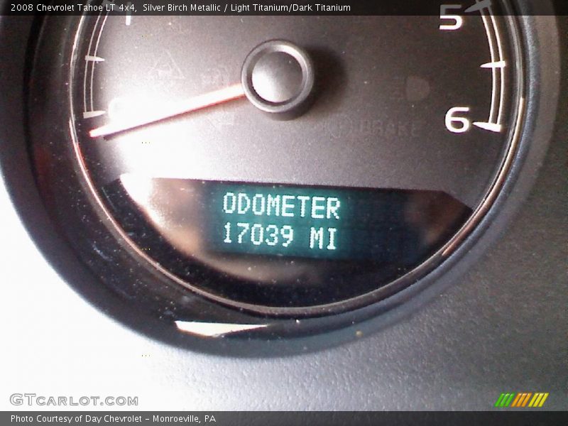 Silver Birch Metallic / Light Titanium/Dark Titanium 2008 Chevrolet Tahoe LT 4x4