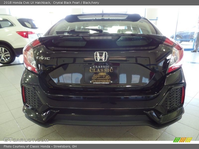 Crystal Black Pearl / Black/Ivory 2018 Honda Civic LX Hatchback