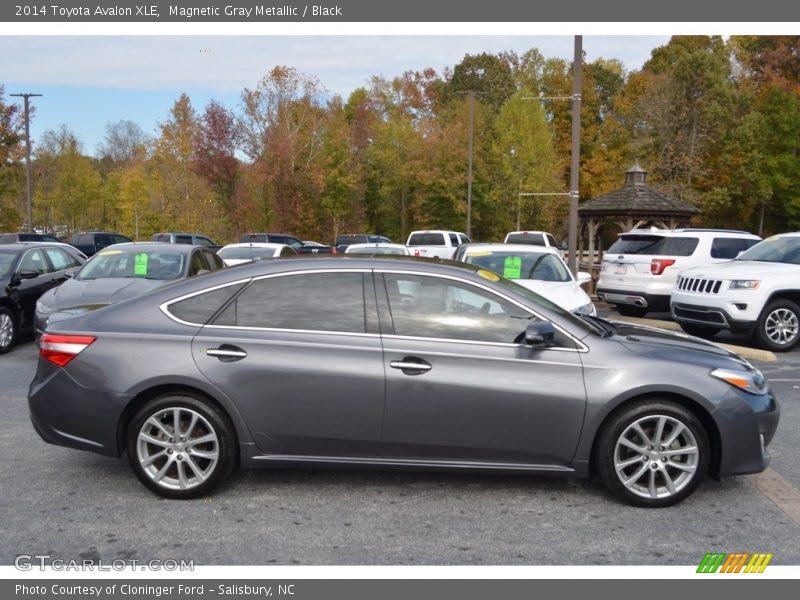 Magnetic Gray Metallic / Black 2014 Toyota Avalon XLE