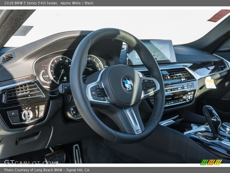 Alpine White / Black 2018 BMW 5 Series 540i Sedan