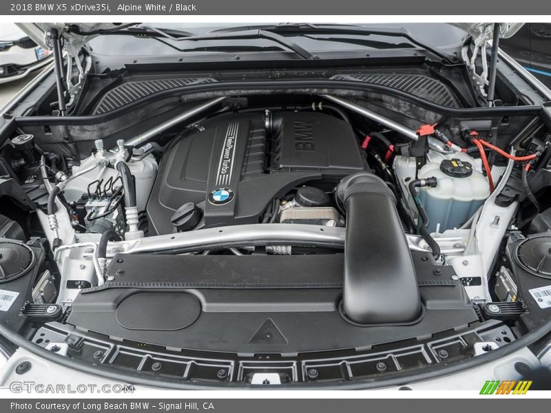 Alpine White / Black 2018 BMW X5 xDrive35i