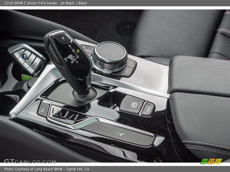 Jet Black / Black 2018 BMW 5 Series 540i Sedan